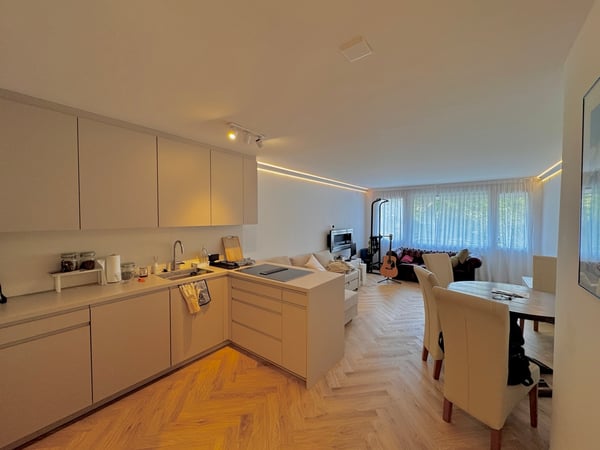 Wohnen im Herzen von Basel - Stilvoll, mit Lift und Doppelbalkon 7