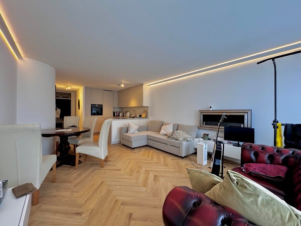 Wohnen im Herzen von Basel - Stilvoll, mit Lift und Doppelbalkon 10