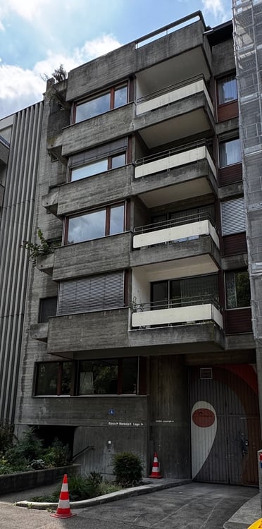 Wohnen im Herzen von Basel - Stilvoll, mit Lift und Doppelbalkon 2