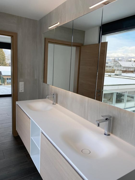 Moderne Designer-Attikawohnung mit Aussichtsterrasse 13