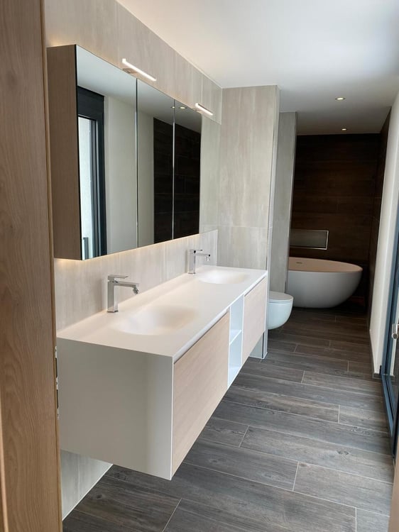 Moderne Designer-Attikawohnung mit Aussichtsterrasse 12