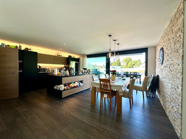 Moderne Designer-Attikawohnung mit Aussichtsterrasse 11
