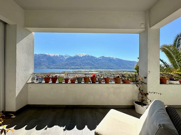Exklusive 5.5-Zimmer-Duplexwohnung mit Panorama-Terrasse an Toplage 6