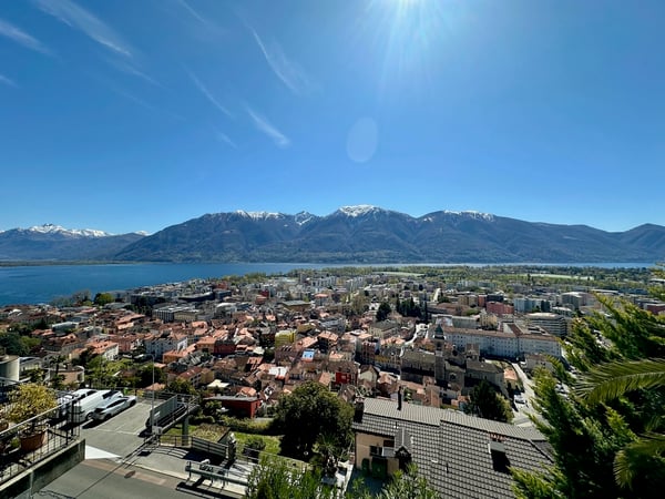 Exklusive 5.5-Zimmer-Duplexwohnung mit Panorama-Terrasse an Toplage 1