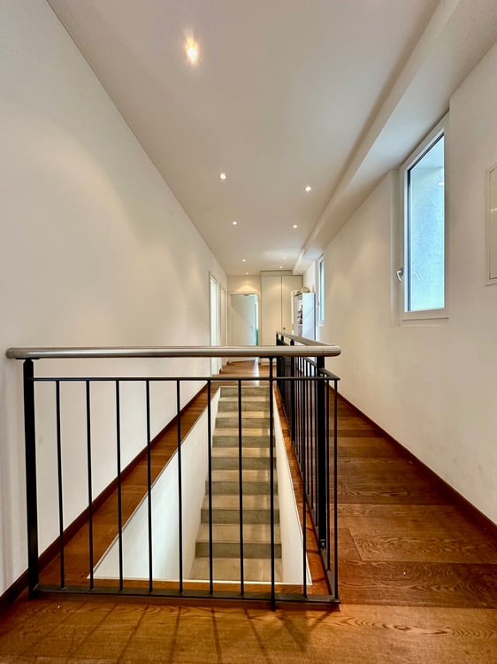 Exklusive 5.5-Zimmer-Duplexwohnung mit Panorama-Terrasse an Toplage 7