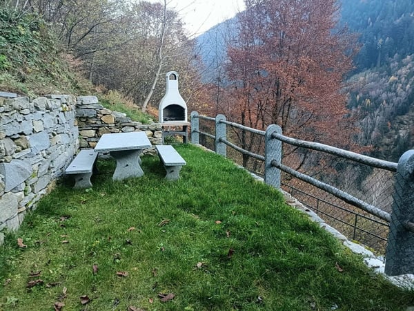 Rustico in pietra a Vergeletto – Charme montano rinnovato in vendita 8