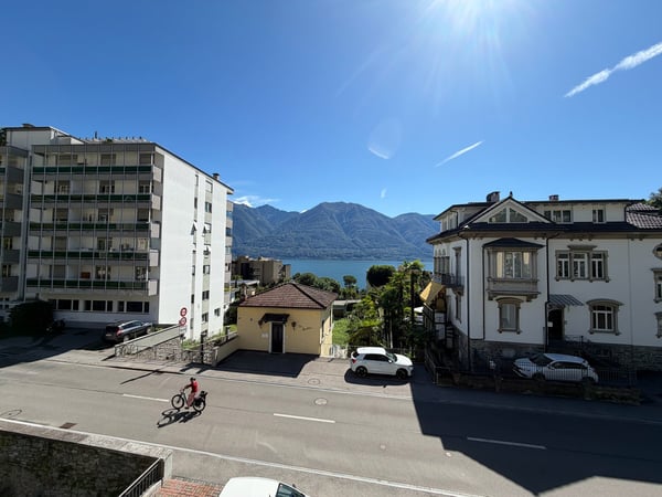 Luminoso appartamento di 3.5 locali a Muralto - Prima residenza 4