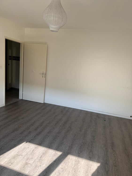 Gemütliche 1-Zimmer-Wohnung an der Brombacherstrasse 5