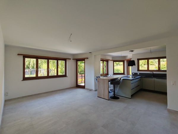 Erstbezug nach Renovation – Helle 4.5-Zimmer-Wohnung mit zwei sonnigen Balkonen 4