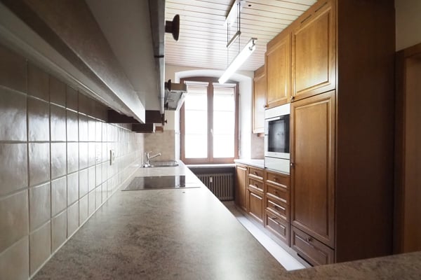 Zu vermieten eine Grosszügige 6.5 Zimmer Duplex-/Maisonette-Wohnung im Stedtli Laufen. 9