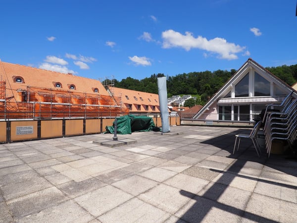 Zu vermieten eine Grosszügige 6.5 Zimmer Duplex-/Maisonette-Wohnung im Stedtli Laufen. 3