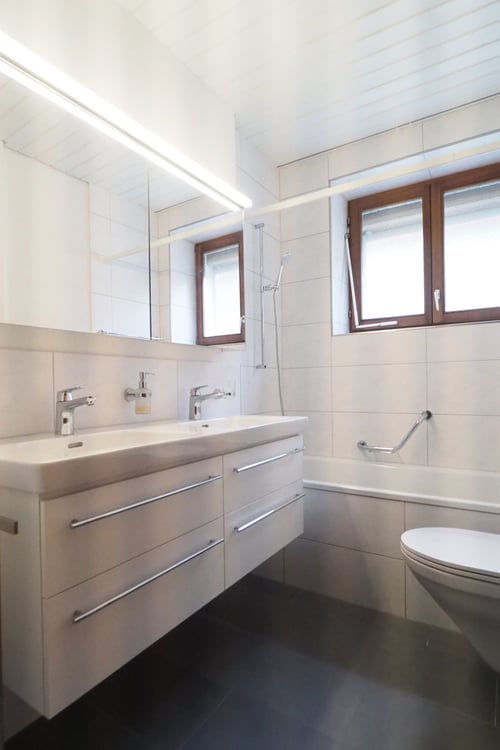 Zu vermieten eine Grosszügige 6.5 Zimmer Duplex-/Maisonette-Wohnung im Stedtli Laufen. 7