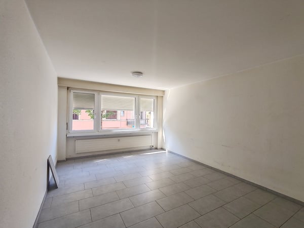 Gemütliche 1-Zimmer-Wohnung an der Brombacherstrasse 1