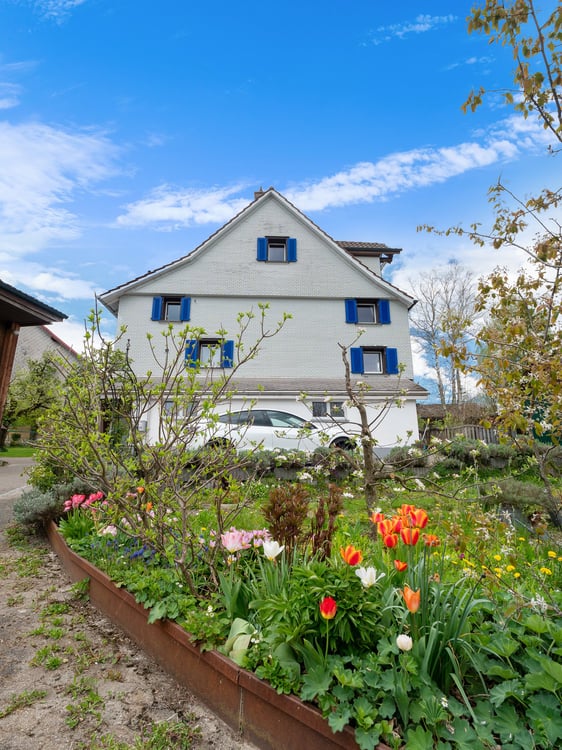 Reiheneinfamilienhaus direkt am Golfplatz – Idyllisch wohnen in Waldkirch (SG) 1