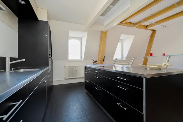 Heimelige Dachwohnung im Zentrum von Bern 7