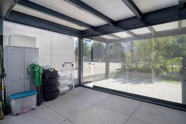 Helle 2.5-Zimmer-Wohnung mit Balkon in Hinwil – sofort verfügbar! 12