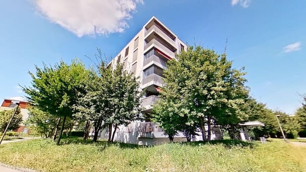Helle 4.5-Zimmer-Wohnung mit Balkon an der Parkpromenade in Emmen 5