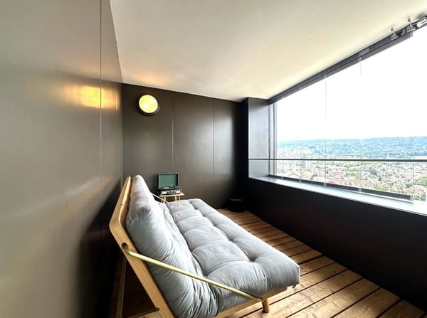 Helle 3.5-Zimmer-Wohnung mit Balkon und Garage in Dietikon 9