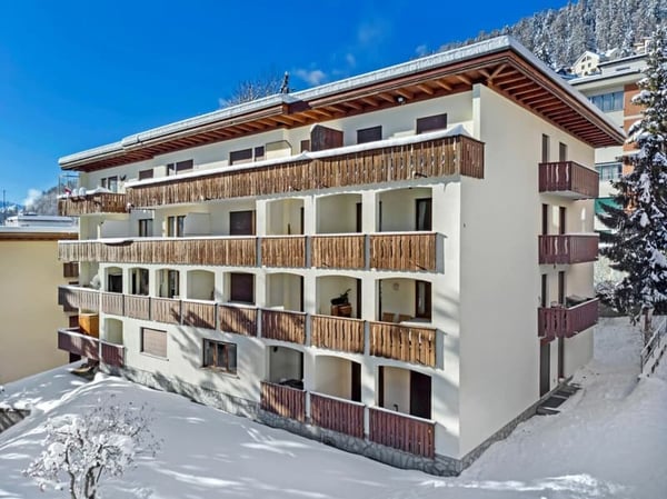 Moderne 2.5-Zimmer-Wohnung in St. Moritz – Sofort verfügbar 6