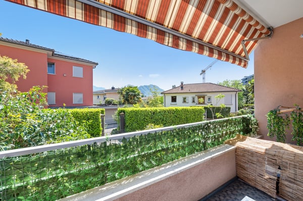 SPANNENDES MEHRFAMILIENHAUS - VOLLVERMIETET 7