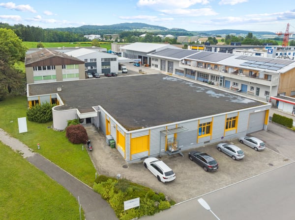 NAHE FLUGHAFEN KLOTEN – GEWERBEFLÄCHEN MIT RESERVE UND POTENZIAL 1