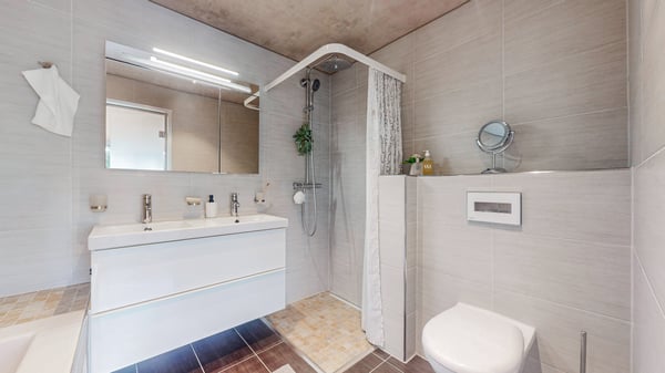 EIN HAUS, ZWEI WELTEN - LOFT UND EINLIEGERWOHNUNG IM DIALOG 7