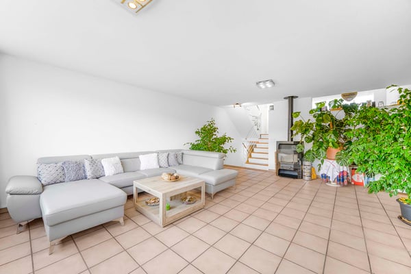 RASSIGES REIHENHAUS - ENDLICH ERSCHWINGLICH 1