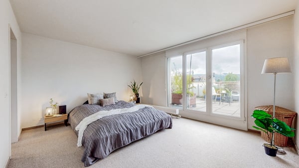 GROSSE UND HELLE DUPLEX-ATTIKAWOHNUNG IM ZENTRUM 4