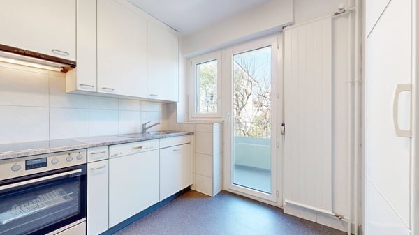 STERNSTUNDE ZENTRAL IN LUZERN - WOHNGLÜCK IN DER BELETAGE 5