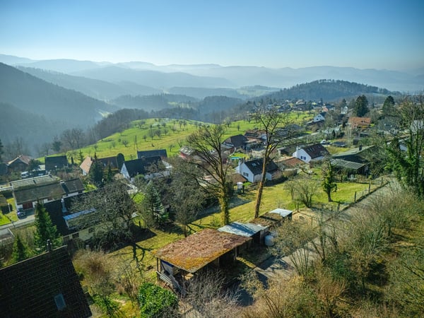 1'774 M² HOCHWERTIGES BAULAND MIT WEITSICHT 4