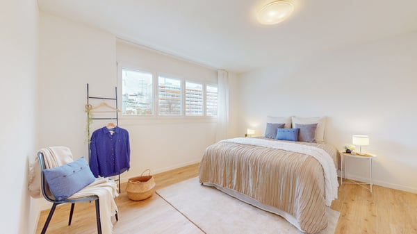 HELLER WOHNBEREICH MIT SCHWEDENOFEN – PENTHOUSE IN BAAR 3