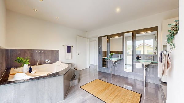 LUXURIÖSES WOHNEN MIT WELLNESS UND NÄHE ZU BERN 6