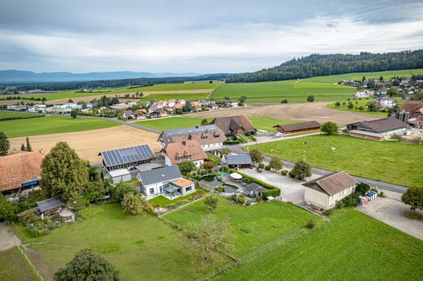 ATTRAKTIVES ENTWICKLUNGSPOTENZIAL AUF 3'202 m² 3