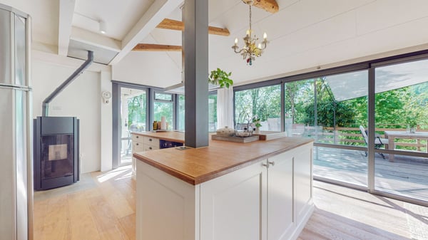 EIN REFUGIUM DER RUHE - KERNSANIERTES HAUS MIT AUSBLICK INS GRÜNE 4