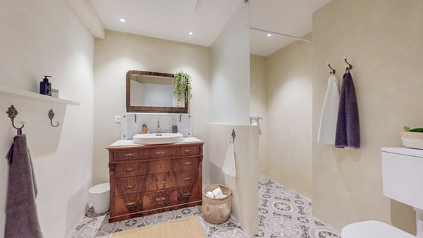 EIN REFUGIUM DER RUHE - KERNSANIERTES HAUS MIT AUSBLICK INS GRÜNE 7