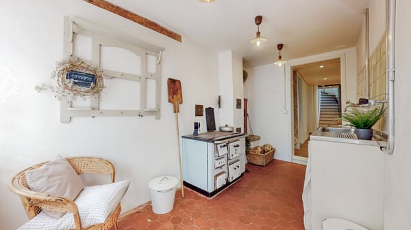 EIN REFUGIUM DER RUHE - KERNSANIERTES HAUS MIT AUSBLICK INS GRÜNE 5