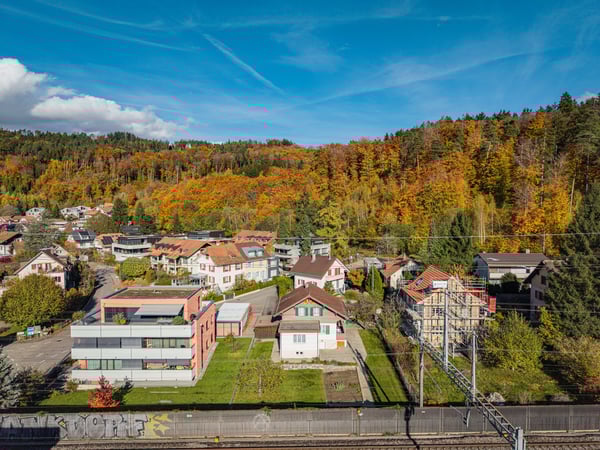 LIEBLICHES HAUS IM CHALET-STIL IN GÜMLIGEN 8