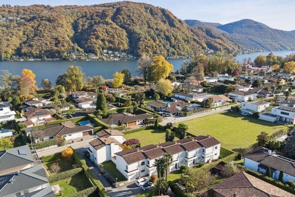 LAGO-LIEBE IN MAGLIASO 8