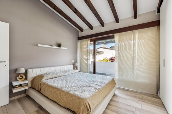 LAGO-LIEBE IN MAGLIASO 3