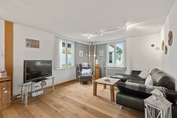 ERSCHWINGLICHES HAUS IN BUCHS - GEPFLEGT & SMART GELEGEN 2