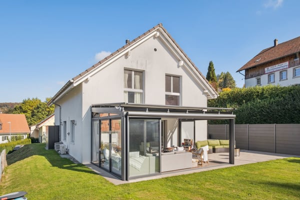 MODERNES WOHNEN MIT ZEITLOSER ELEGANZ 1