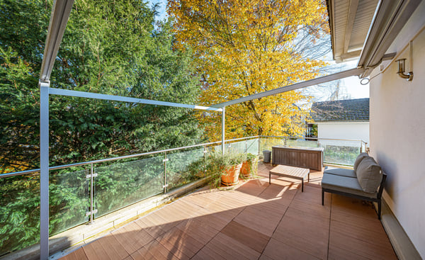 MODERNES, KOMPAKTES UND FREISTEHENDES EINFAMILIENHAUS 7