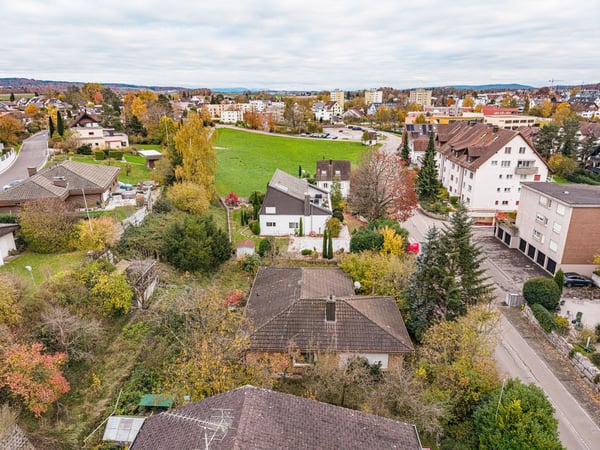 RARES GUT - ATTRAKTIVES BAULAND W2 IM GROSSRAUM ZÜRICH 5