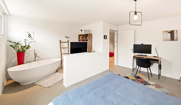 KLASSE UND KOMFORT IM GRÜNEN - NEUWERTIGE 4.5 ZIMMERWOHNUNG 5