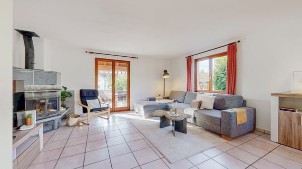 FAIR IM PREIS, FREISTEHEND UND GEPFLEGT - 5.5 ZIMMER EINFAMILIENHAUS 2
