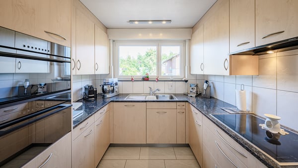 GROSS DENKEN - GEPFLEGTES 7.5 ZIMMER EINFAMILIENHAUS 4