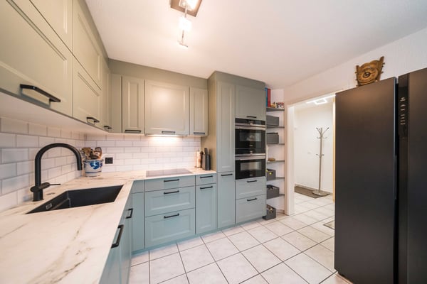 VERLÄSSLICH UND GEPFLEGT - 5.5 ZIMMER DOPPELEINFAMILIENHAUS 3