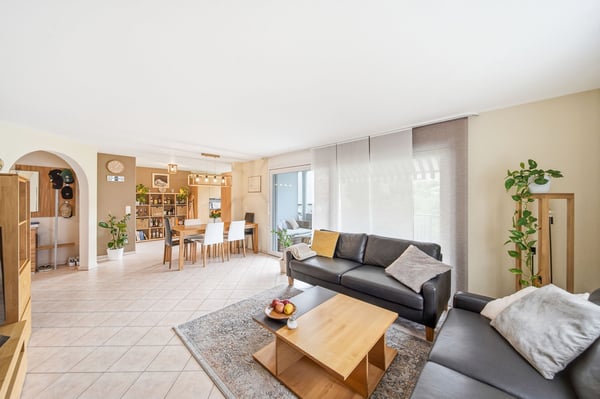 SCHÖN UND GUT - GEPFLEGTE 4.5 ZIMMERWOHNUNG IM ZENTRUM 1