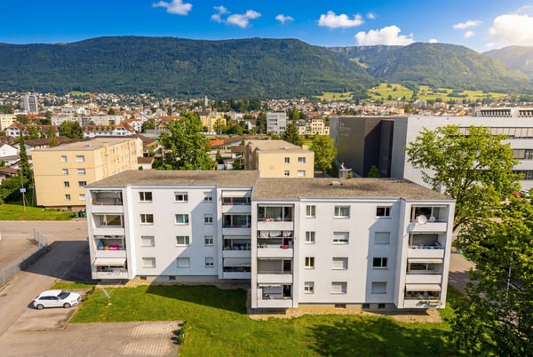 RENDITESTARKES MEHRFAMILIENHAUS (BR 4.58 %) MIT 16 EINHEITEN IN GRENCHEN 1