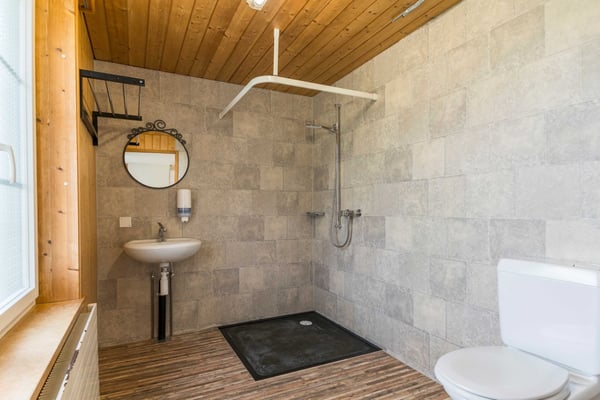 FLÄCHENGROSSES EINFAMILIENHAUS IM DORFZENTRUM 5